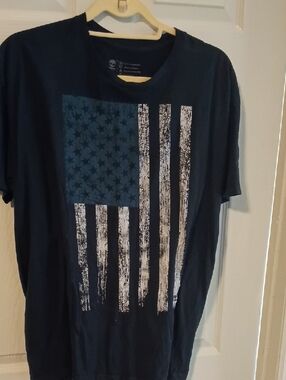 Timberland Navy and White Distressed American Flag Short Sleeve Tee